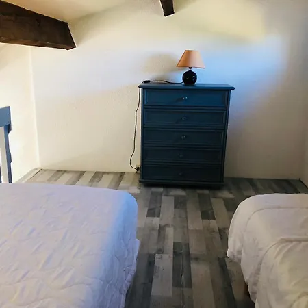 Maison Pleine De Charme